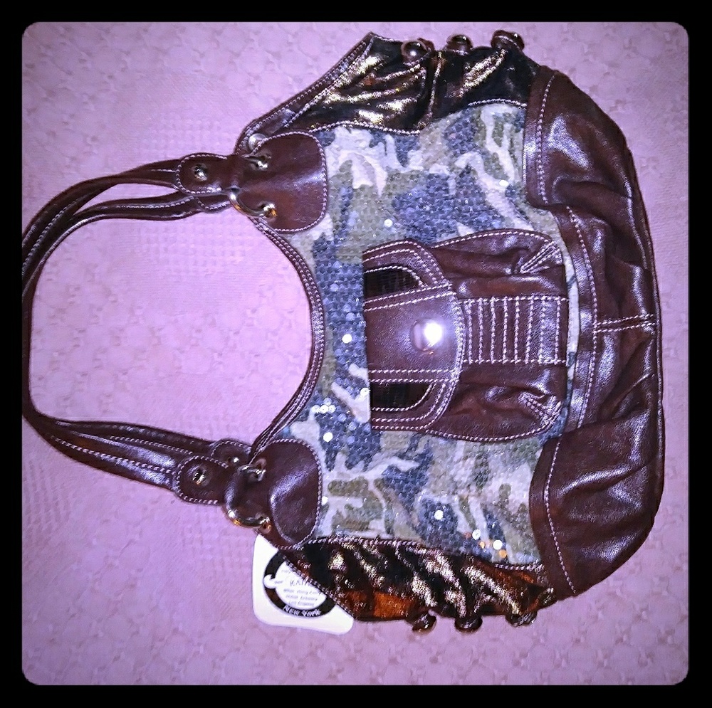 KVZ Handbag..B4 she went 2 Wal-Mart QVC purchase